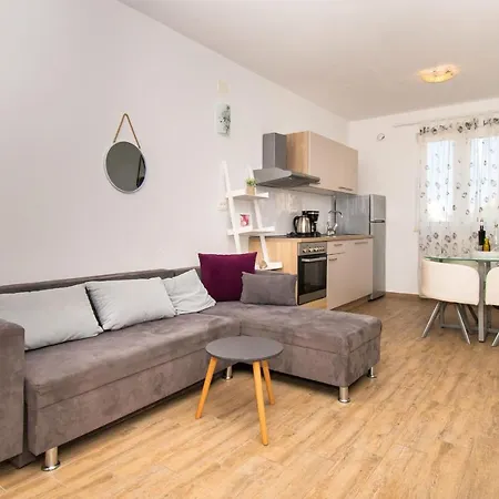 Apartman Happy Place *