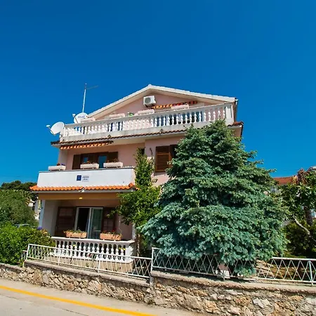 Happy Place * Vodice