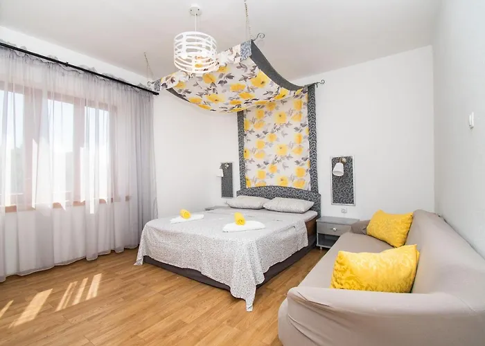 Happy Place アパート ヴォディツェ